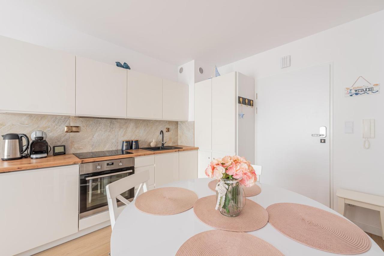 Posesja Kapitanska Apartament Ok 100 M Do Plazy กชึชโบโว ภายนอก รูปภาพ